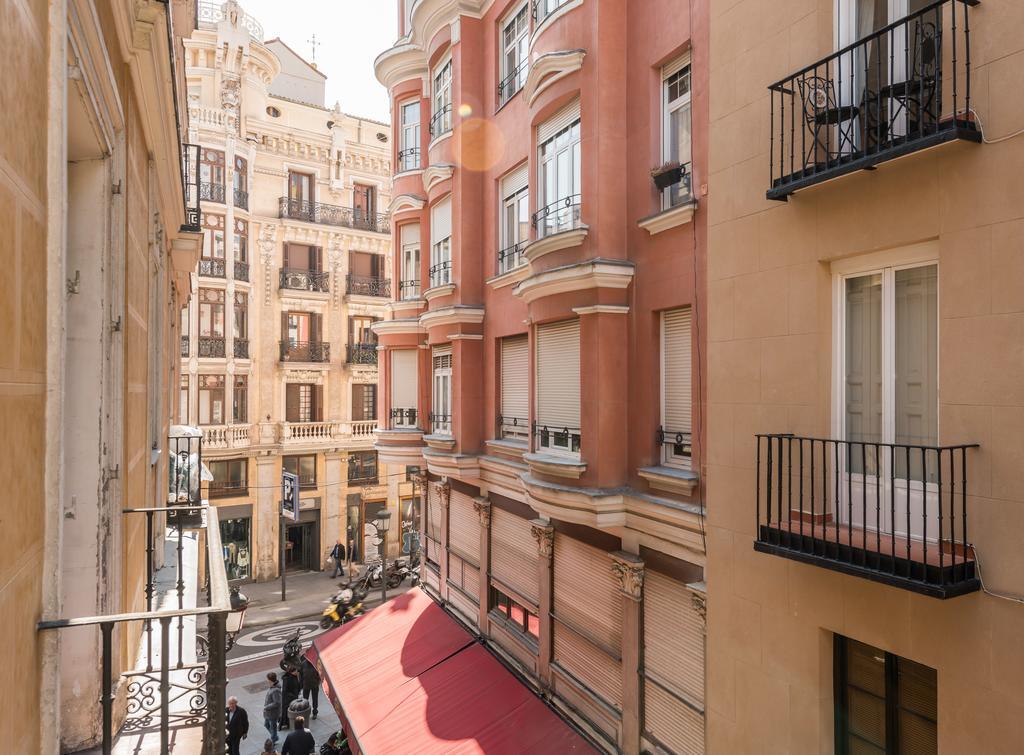 Apartamentos Madrid Centro W Bagian luar foto