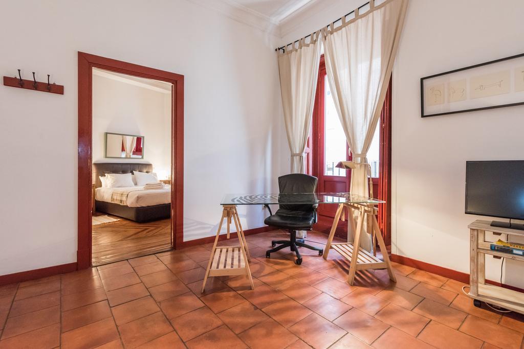Apartamentos Madrid Centro W Bagian luar foto