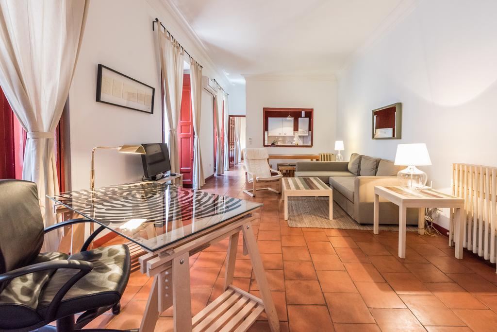 Apartamentos Madrid Centro W Bagian luar foto