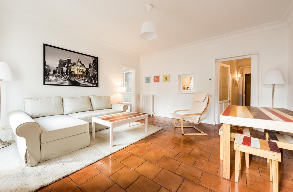 Apartamentos Madrid Centro W Bagian luar foto