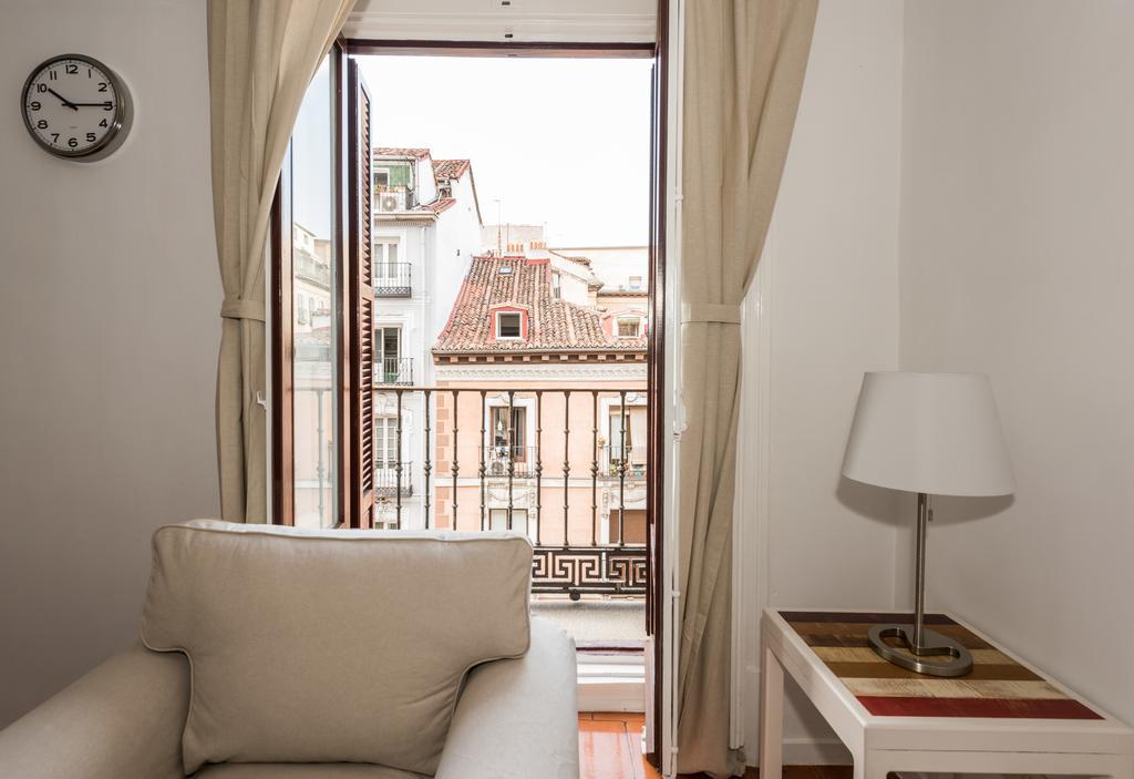 Apartamentos Madrid Centro W Bagian luar foto