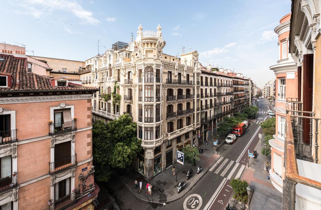 Apartamentos Madrid Centro W Bagian luar foto