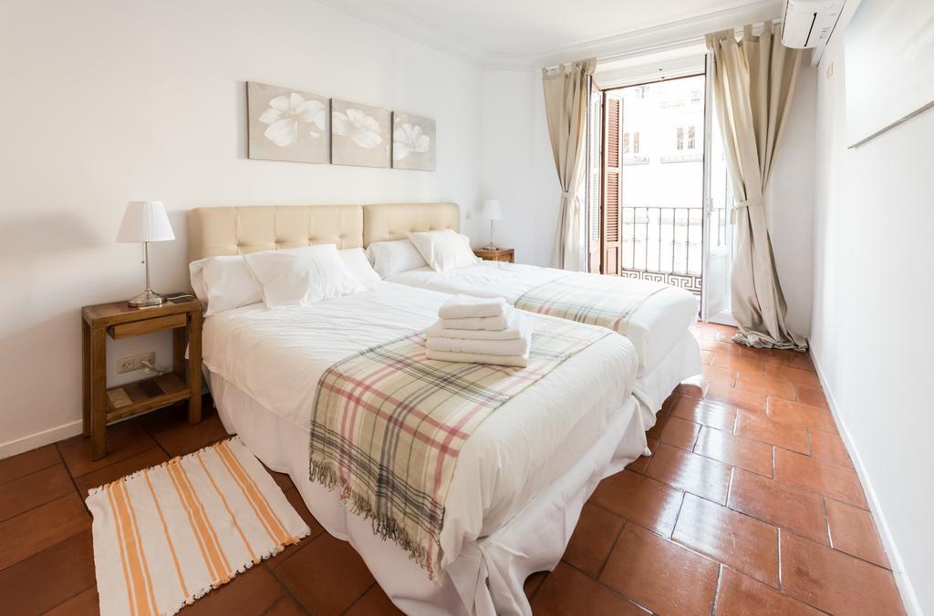 Apartamentos Madrid Centro W Bagian luar foto