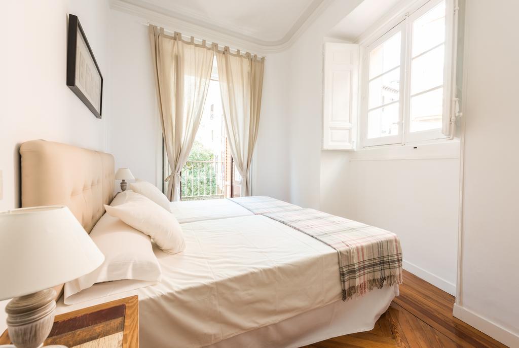 Apartamentos Madrid Centro W Bagian luar foto
