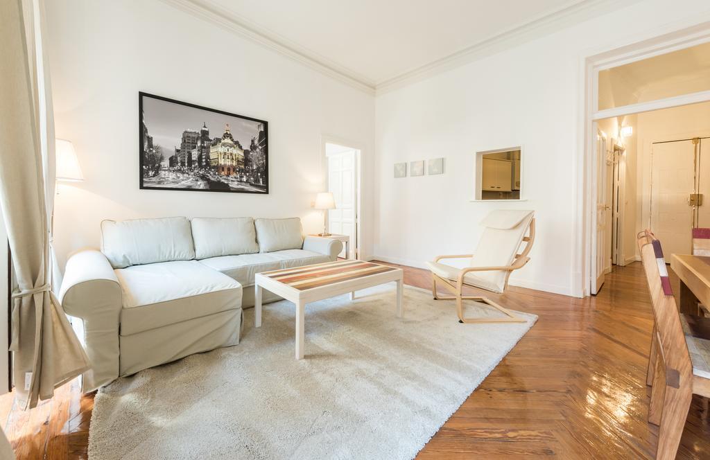 Apartamentos Madrid Centro W Bagian luar foto