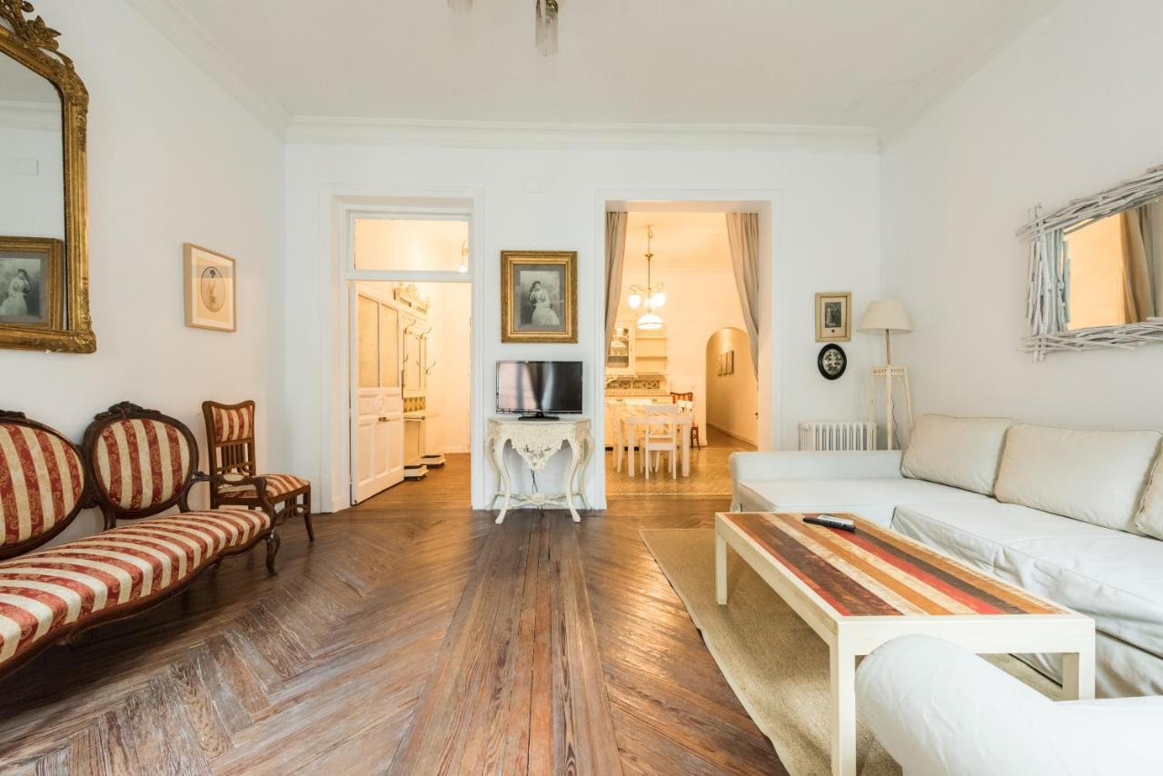 Apartamentos Madrid Centro W Bagian luar foto