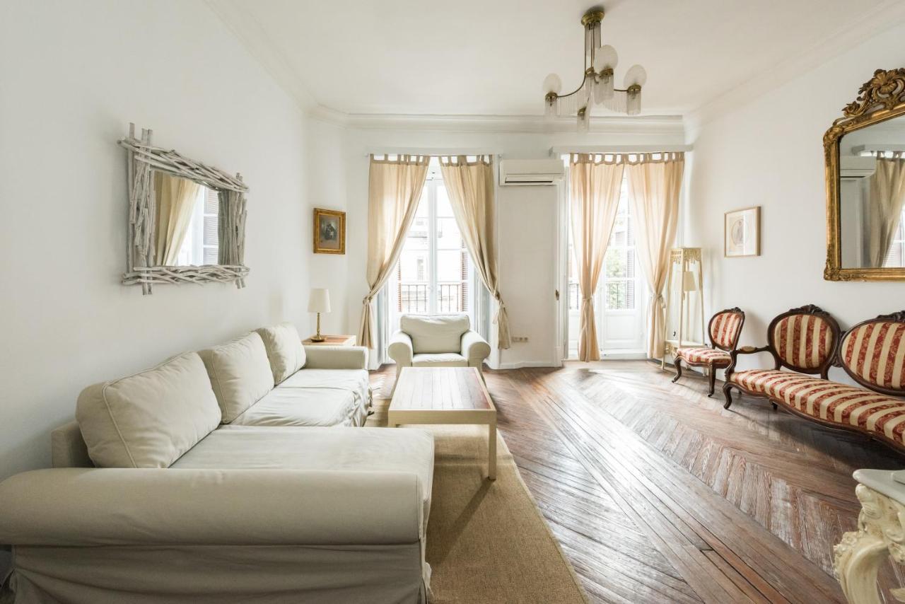 Apartamentos Madrid Centro W Bagian luar foto